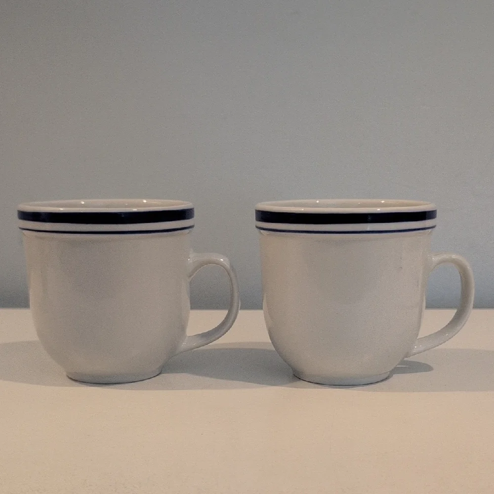 Pottery Barn Ceramic 12 Ounce Club Blue Coffee Mug Set.